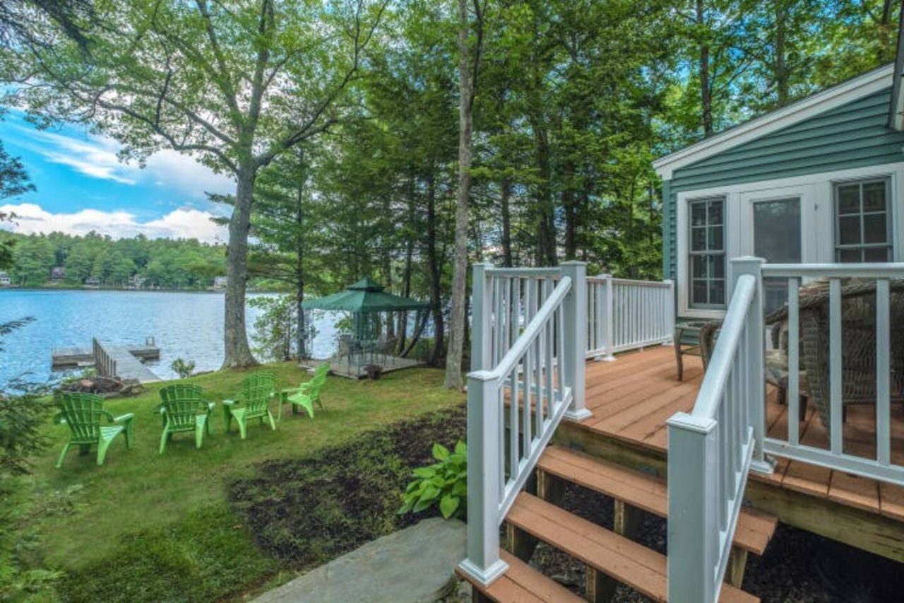 Loon Song Cottage Lincolnville 3BR 2BA Porch + Pebble